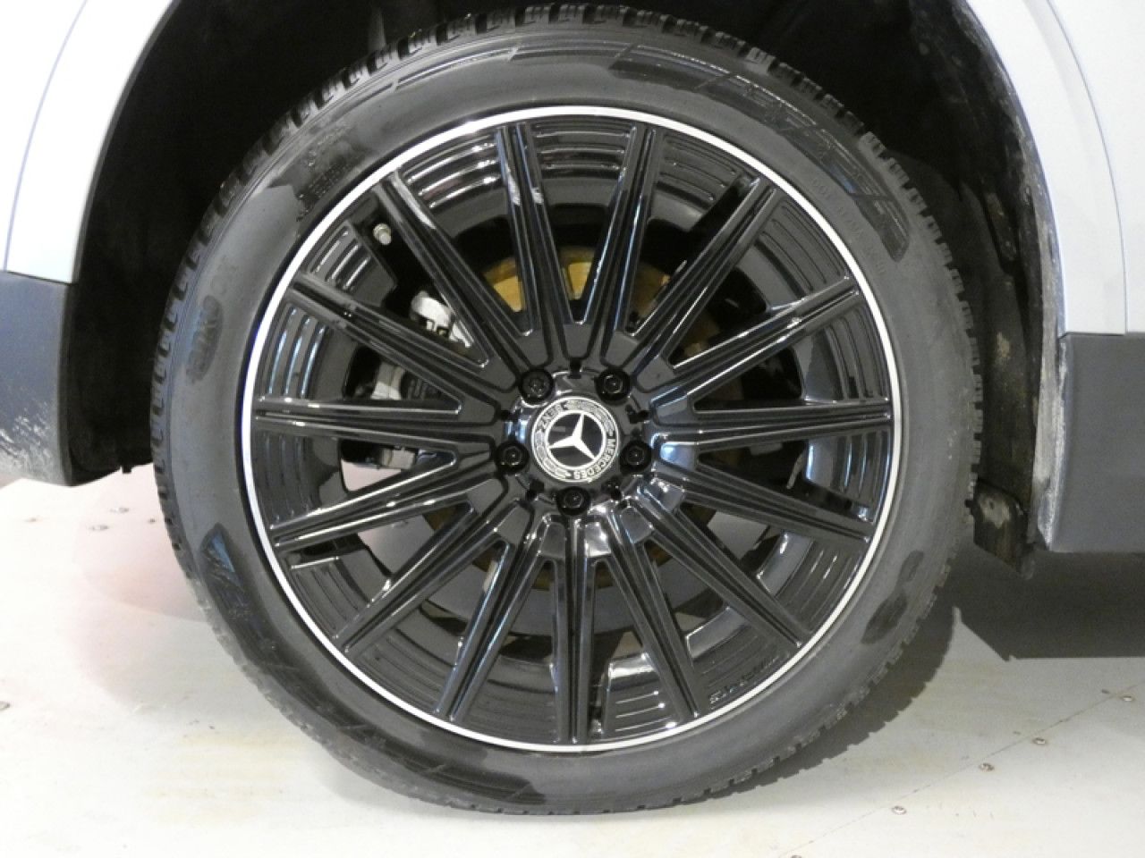 Photo du v&eacute;hicule 9 / 18