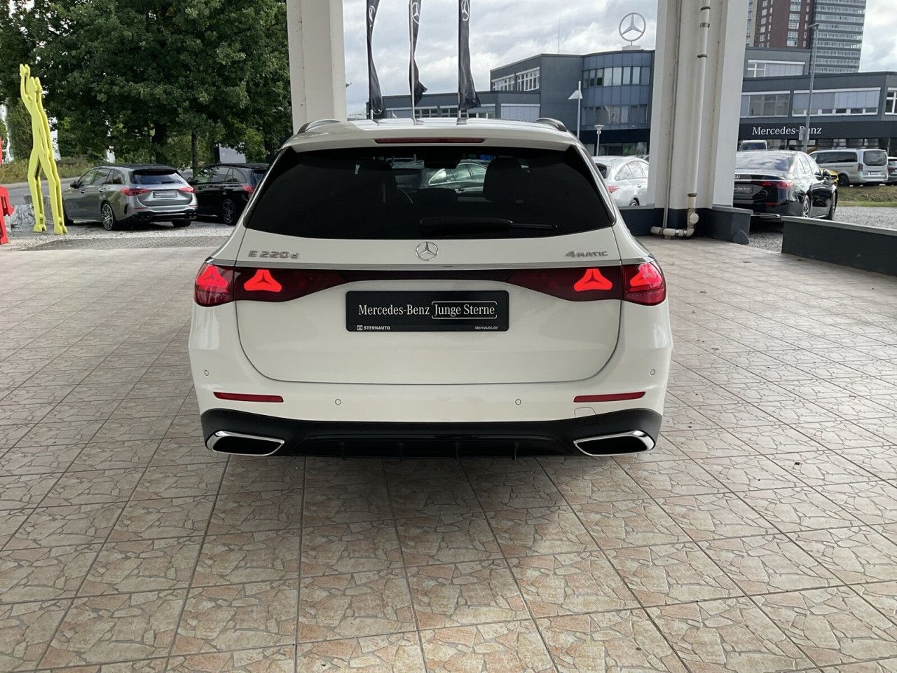 Mercedes-Benz E-Klasse – Bild 6