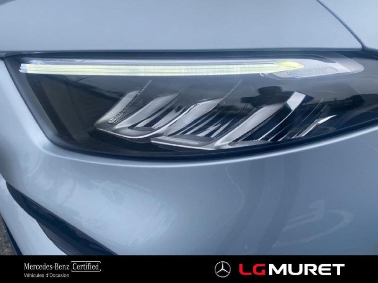 Photo du v&eacute;hicule 16 / 18