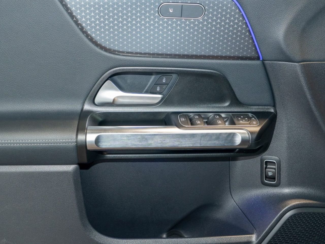 Mercedes-Benz EQB – Bild 11