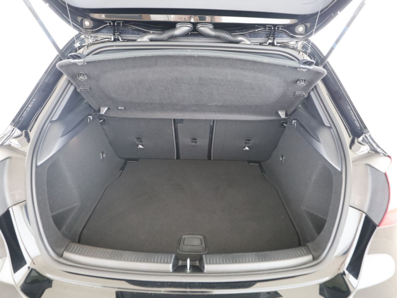 Mercedes-Benz A-Klasse – Bild 13
