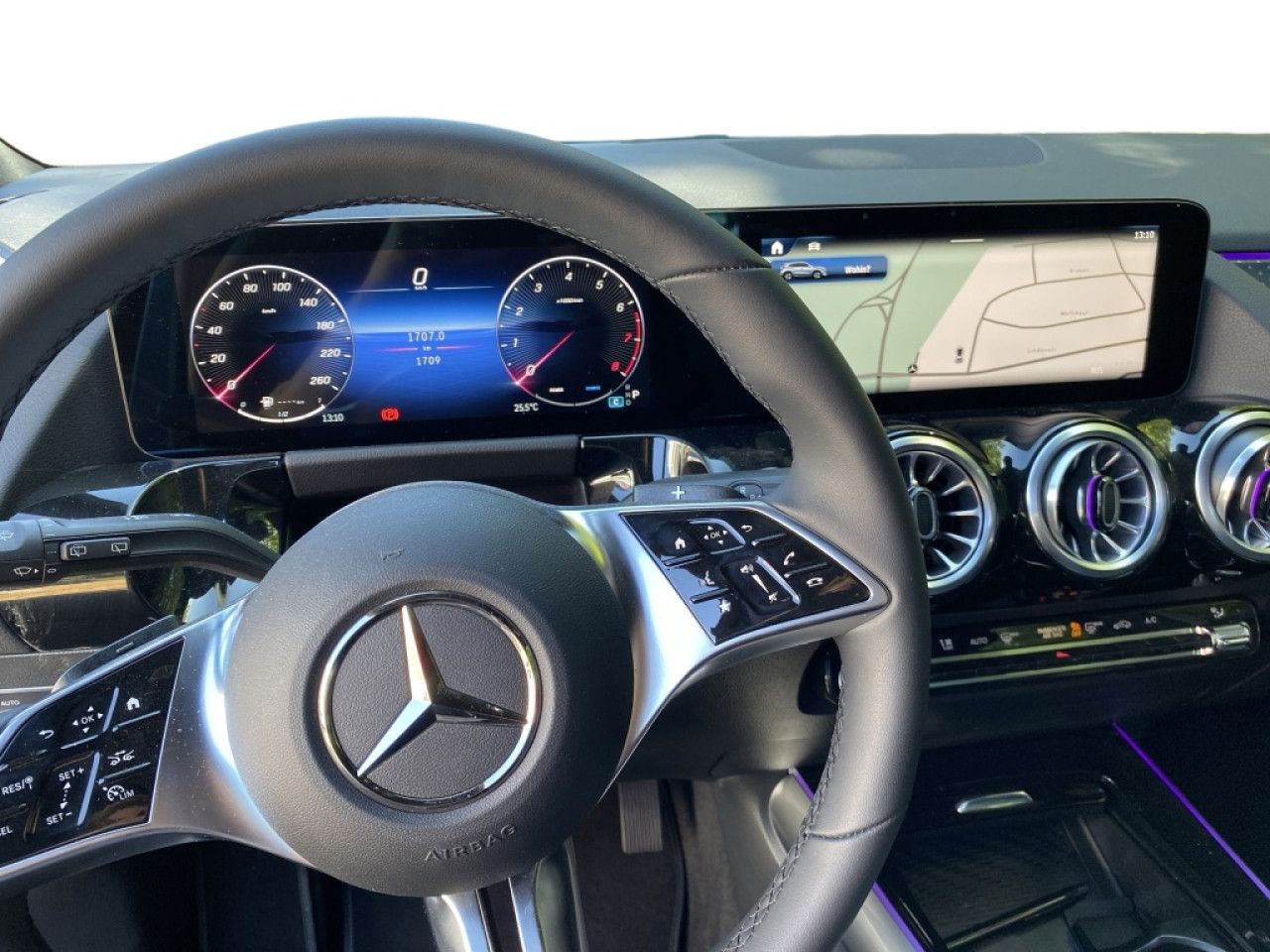 Mercedes-Benz GLA – Bild 8