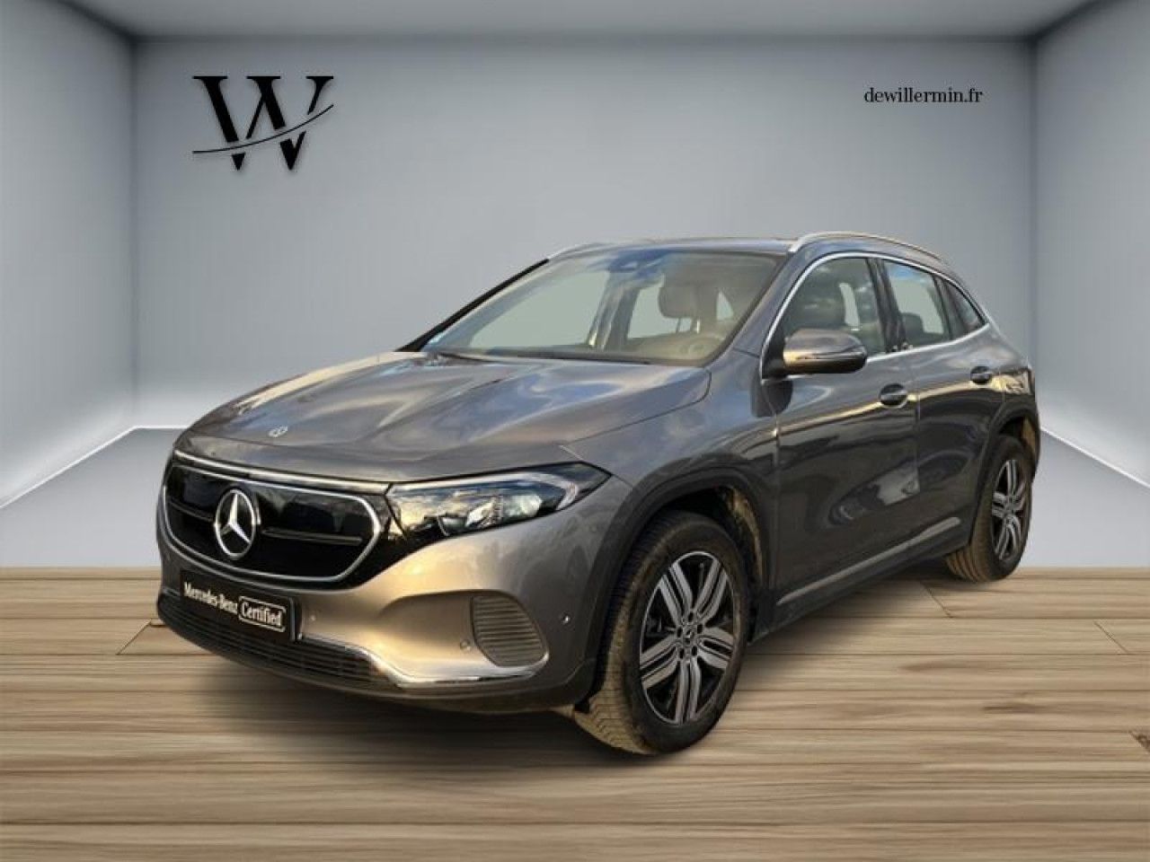 Photo du v&eacute;hicule 3 / 18