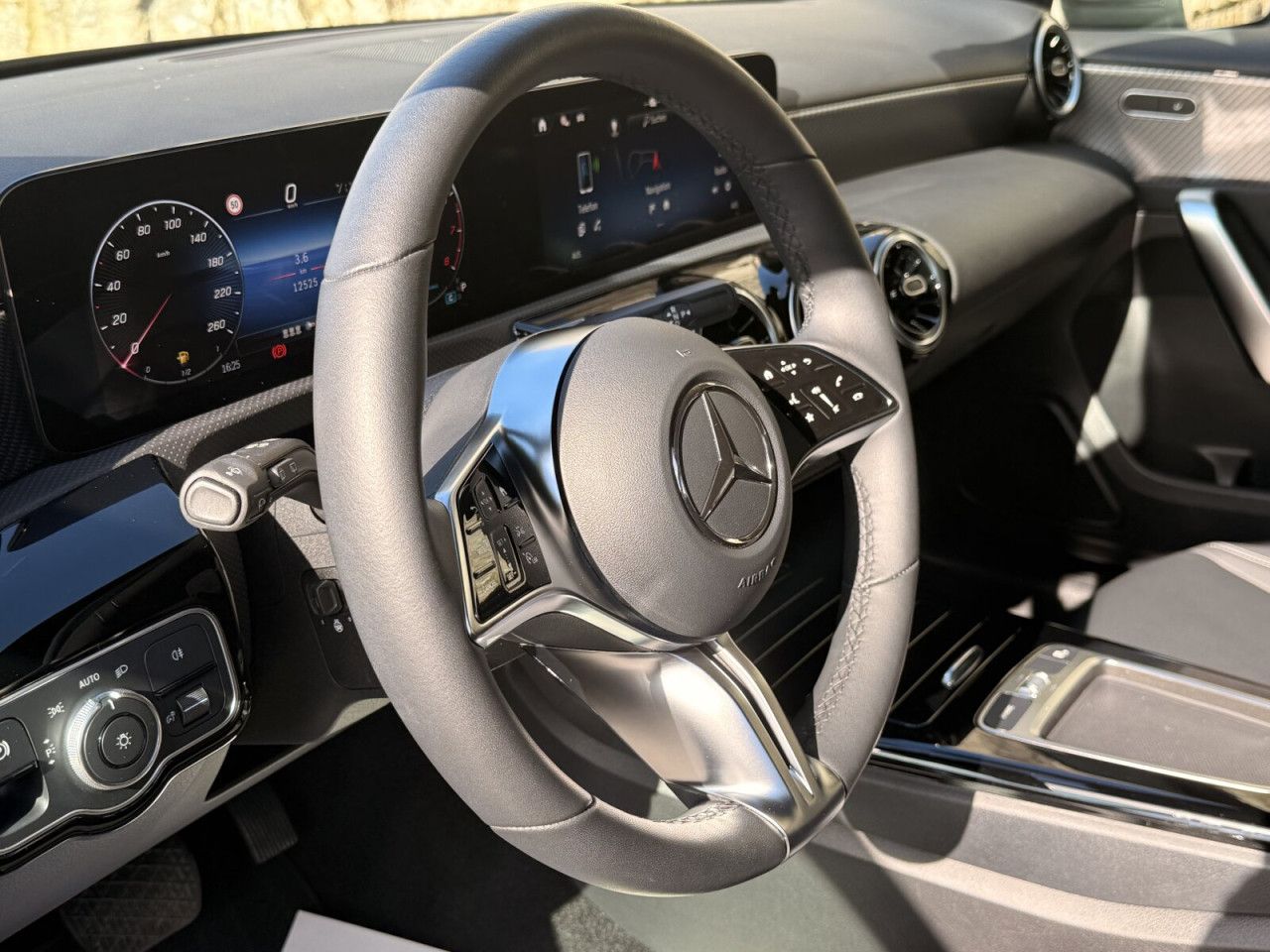 Mercedes-Benz A-Klasse – Bild 13