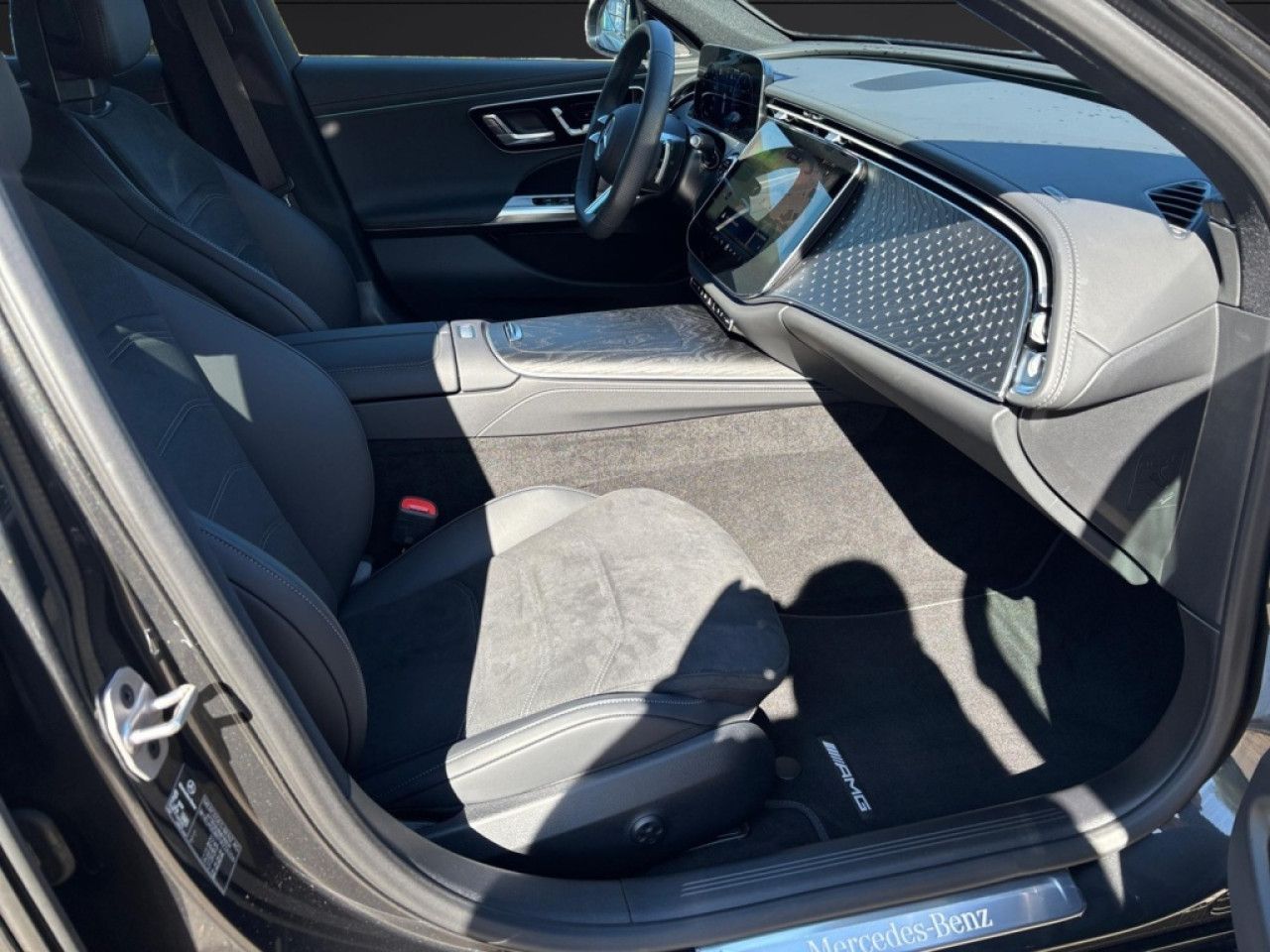 Mercedes-Benz E-Klasse – Bild 6
