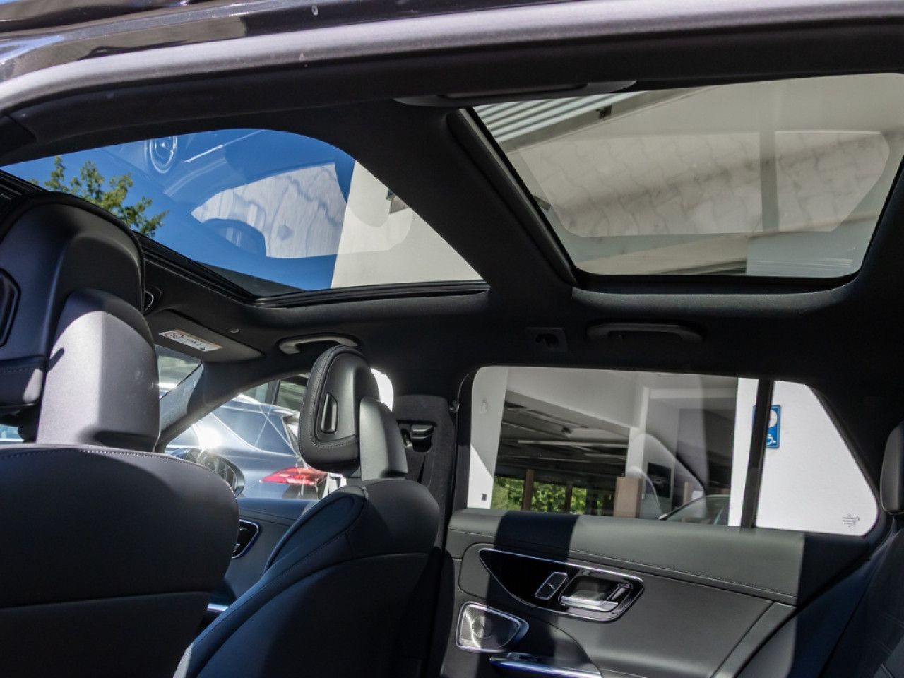 Mercedes-Benz C-Klasse – Bild 11
