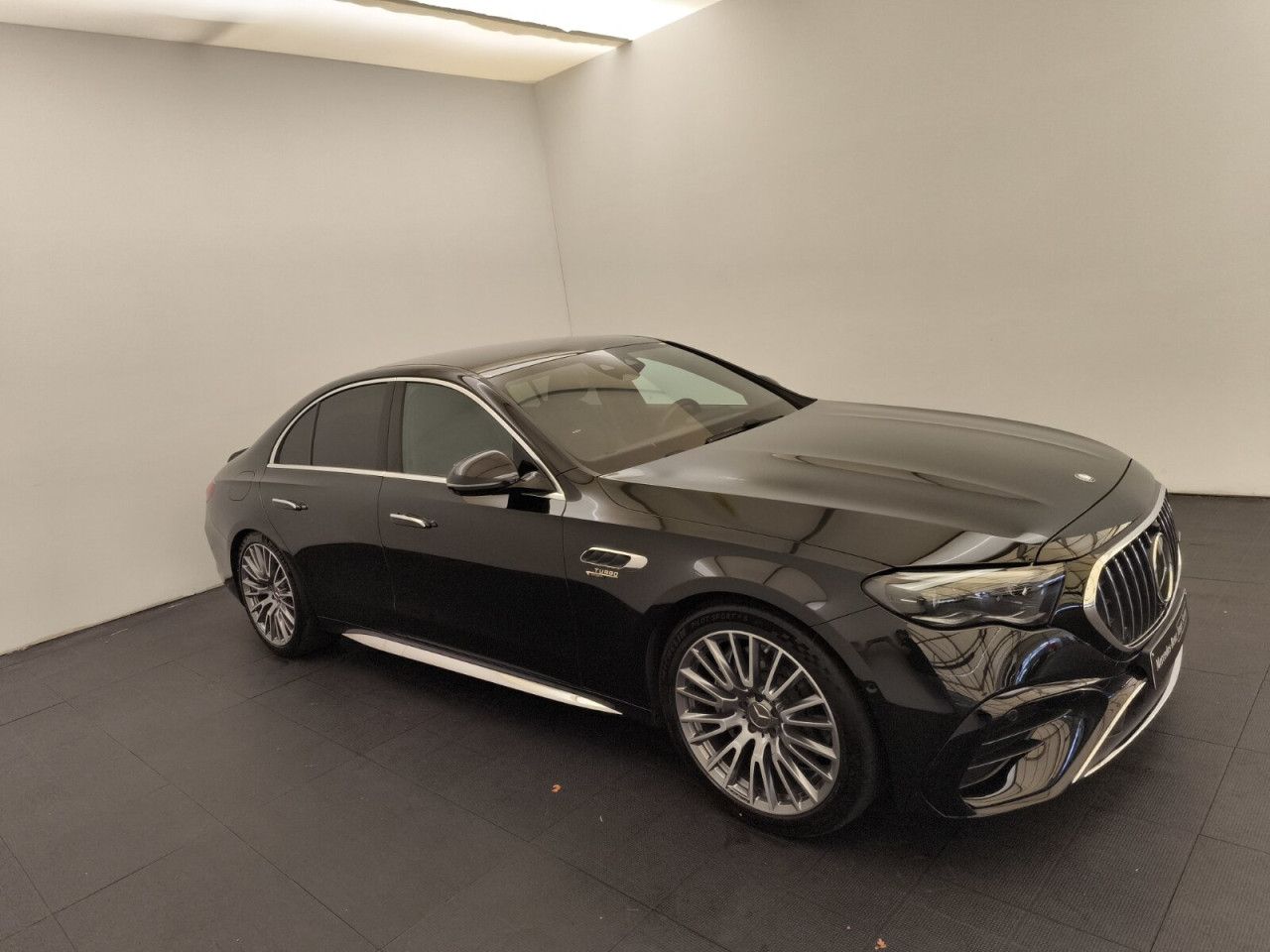 Mercedes-Benz E-Klasse – Bild 5