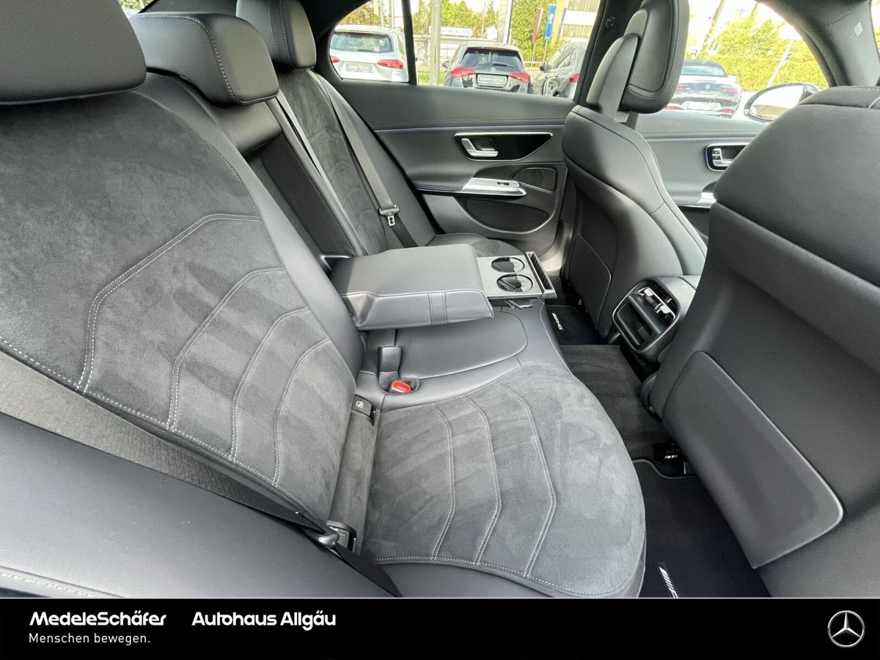 Mercedes-Benz E-Klasse – Bild 17