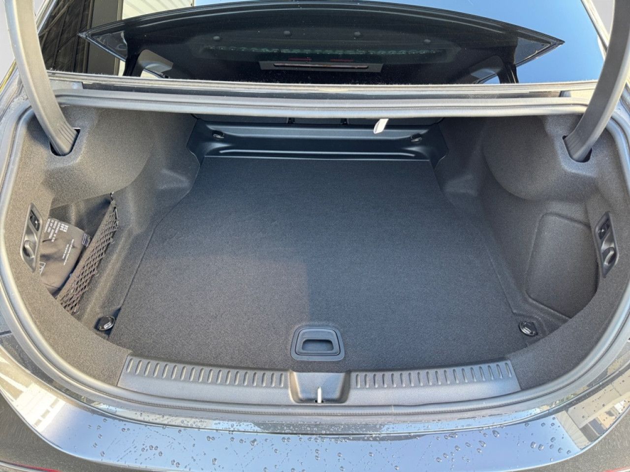 Mercedes-Benz E-Klasse – Bild 12