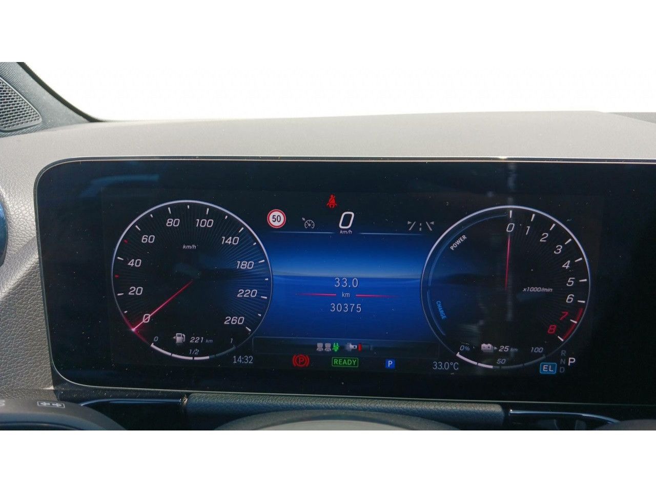 Photo du v&eacute;hicule 17 / 18