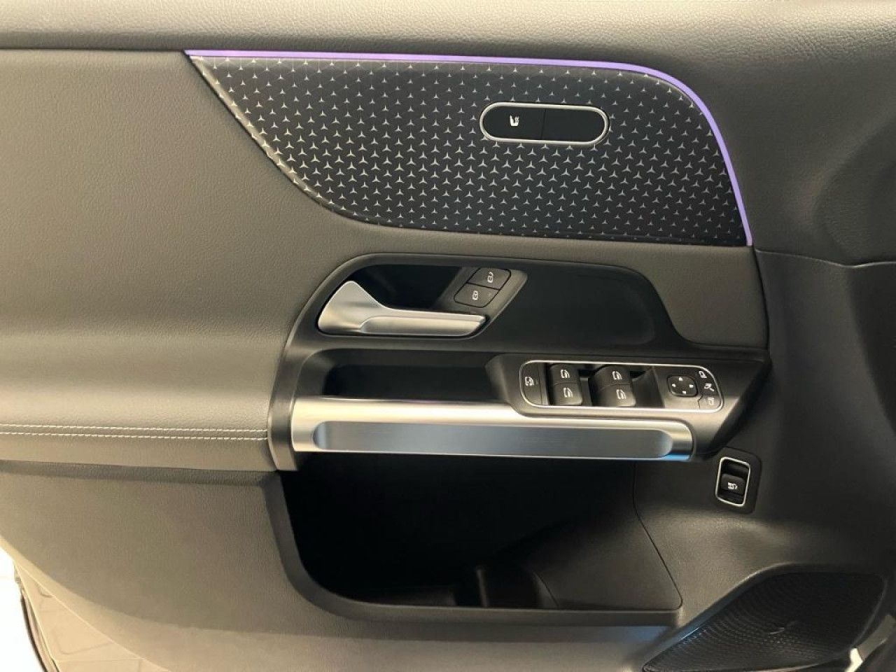 Fahrzeugbild 13 / 23