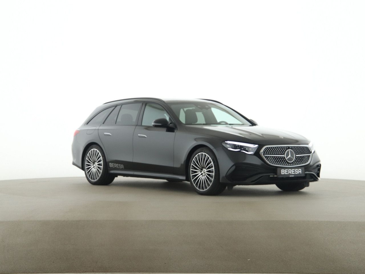 Mercedes-Benz E-Klasse – Bild 8
