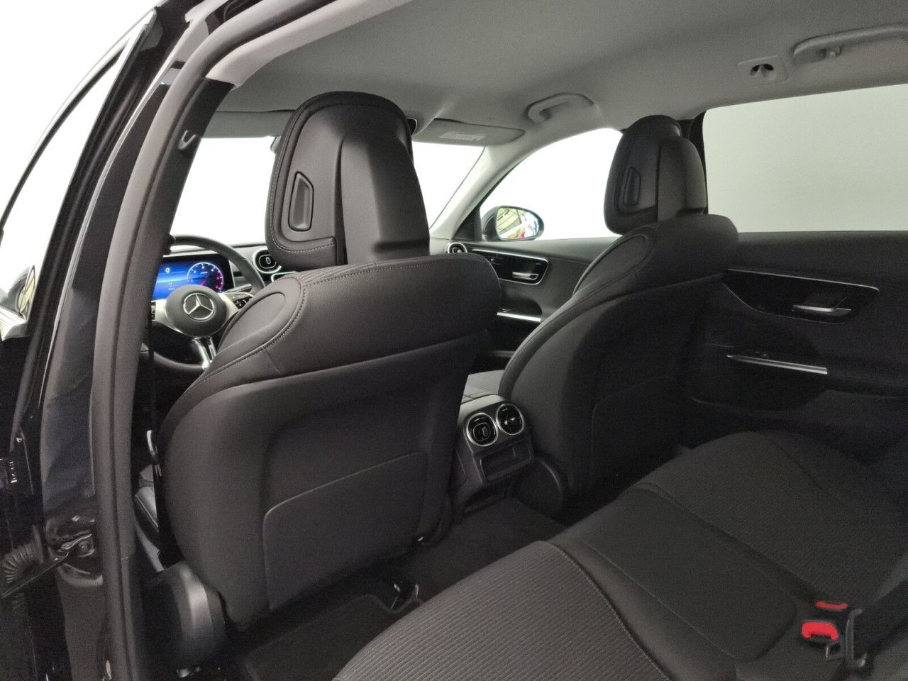 Mercedes-Benz C-Klasse – Bild 19