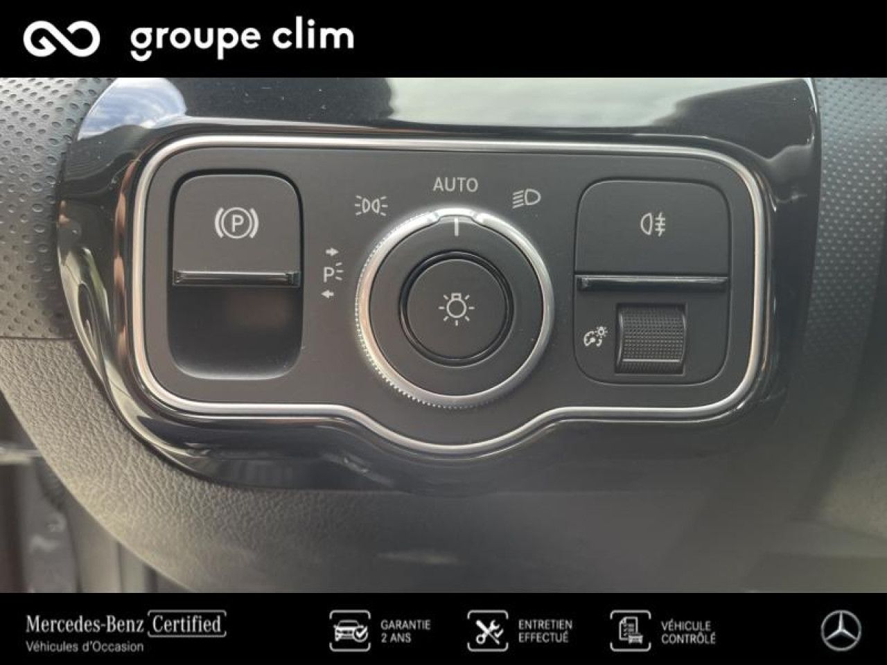 Photo du v&eacute;hicule 18 / 18