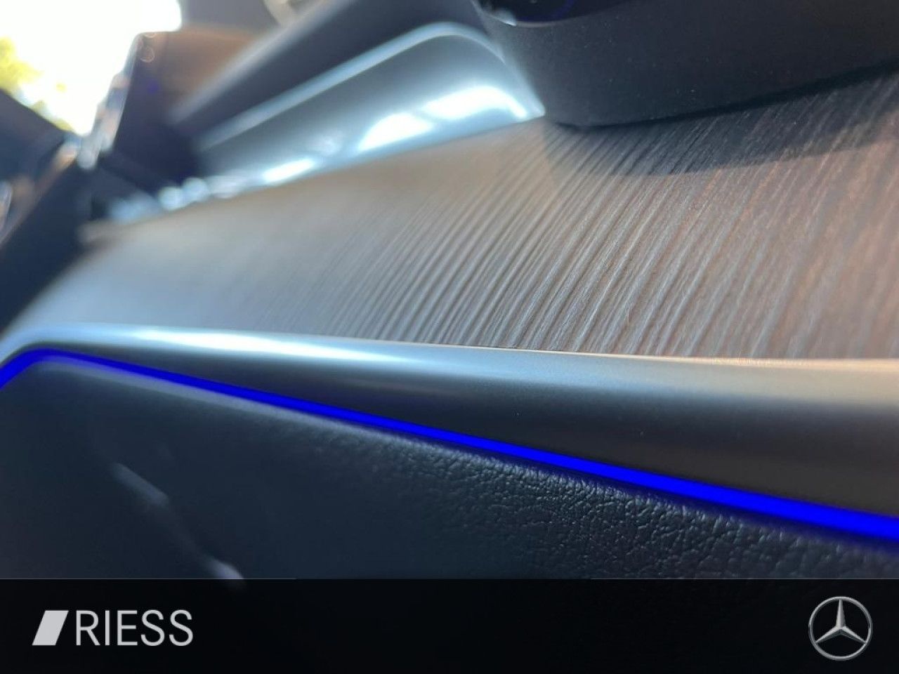 Mercedes-Benz C-Klasse – Bild 11