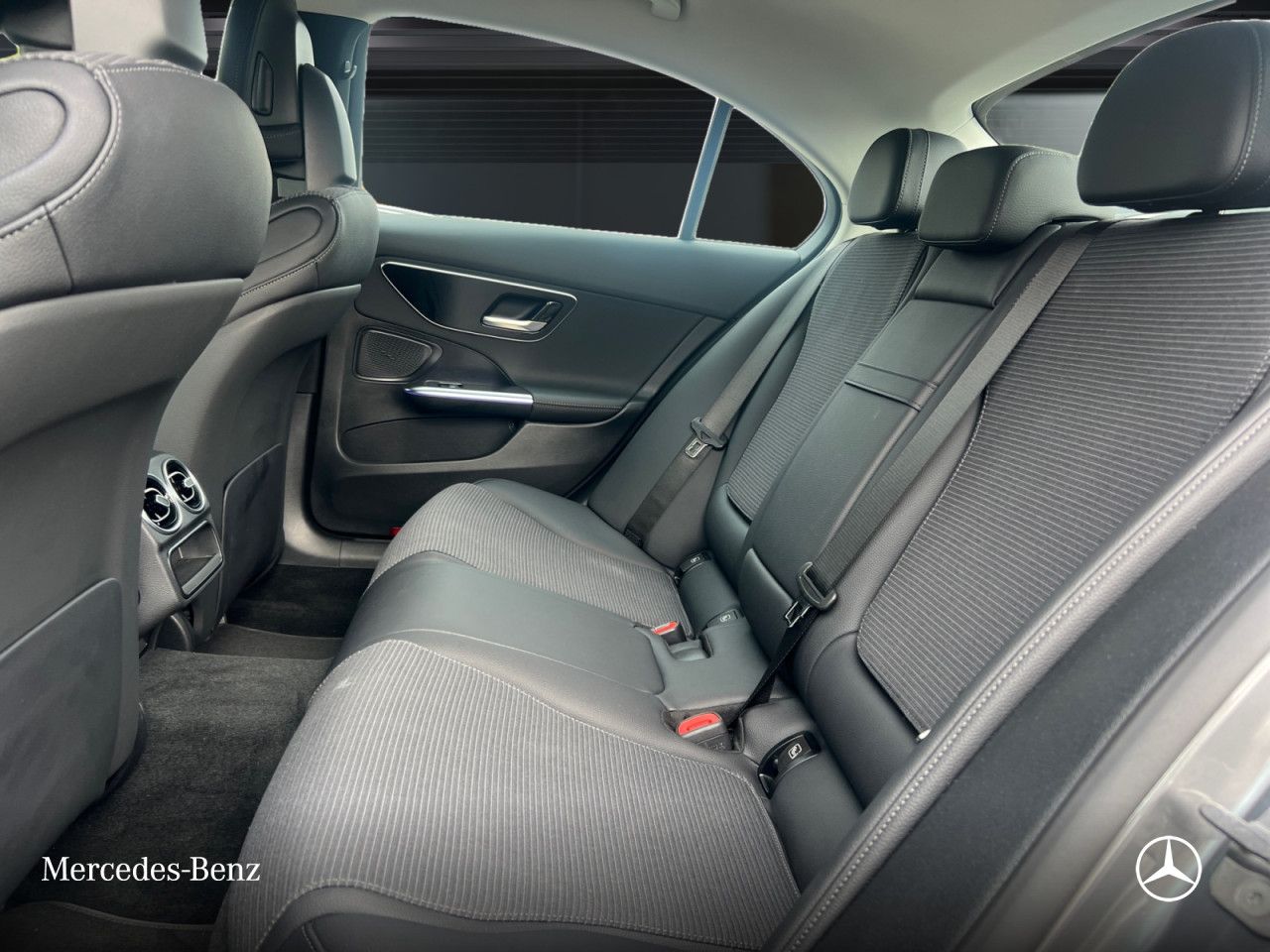 Mercedes-Benz C-Klasse – Bild 15