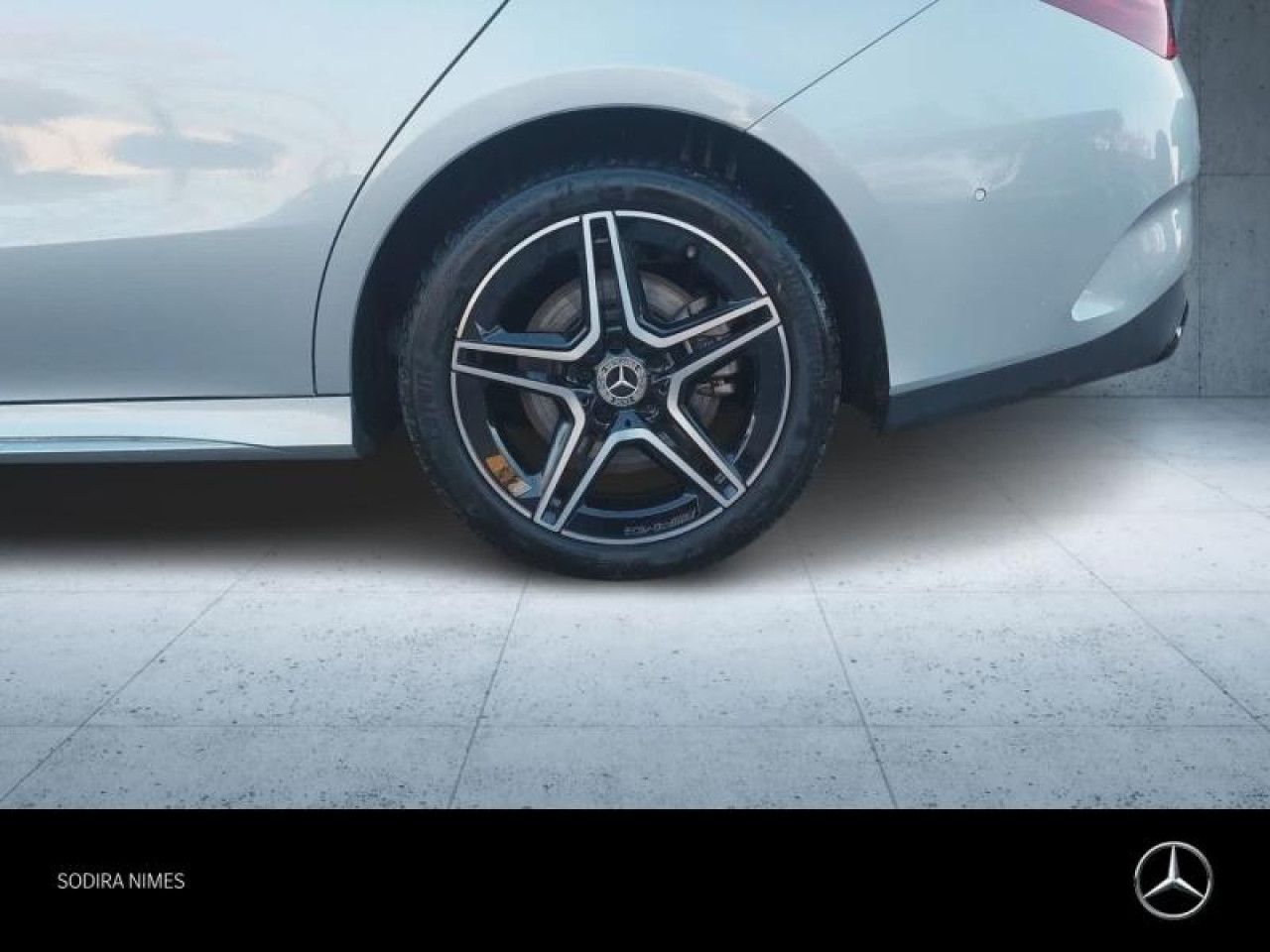 Photo du v&eacute;hicule 10 / 18