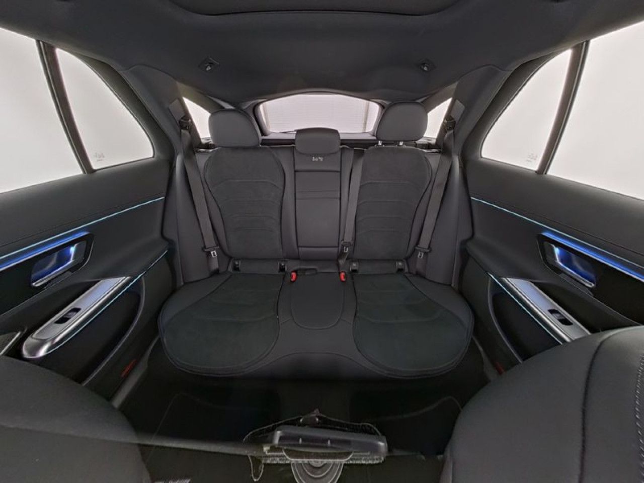 Mercedes-Benz E-Klasse – Bild 9