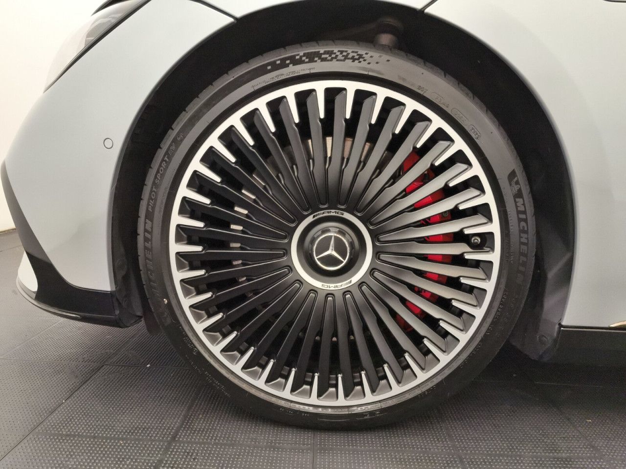 Mercedes-Benz EQE – Bild 10