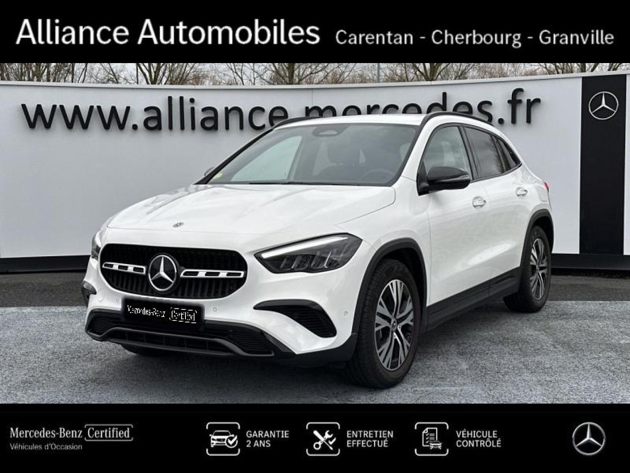 Photo du v&eacute;hicule 1 / 18