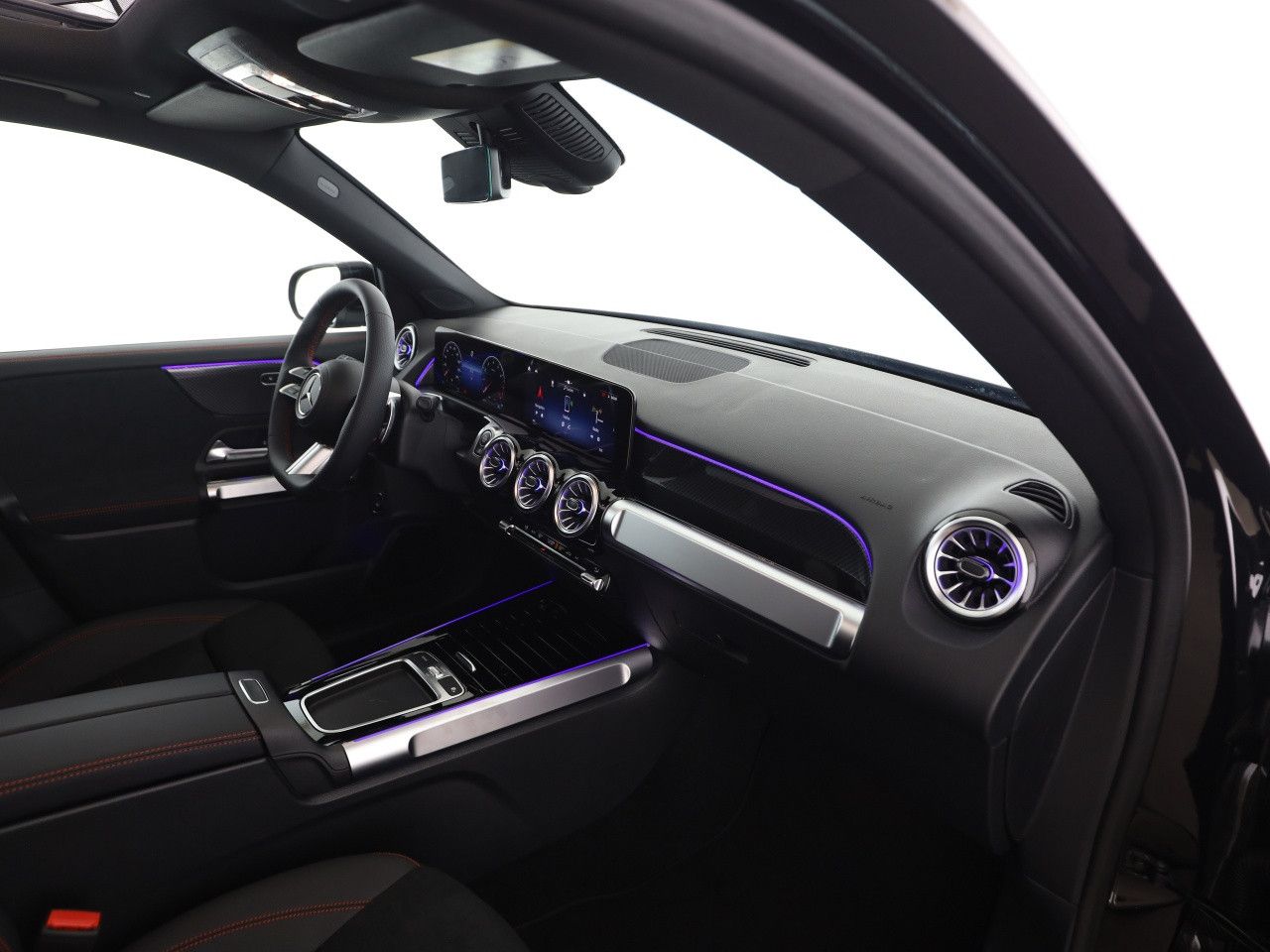 Mercedes-Benz GLB – Bild 18