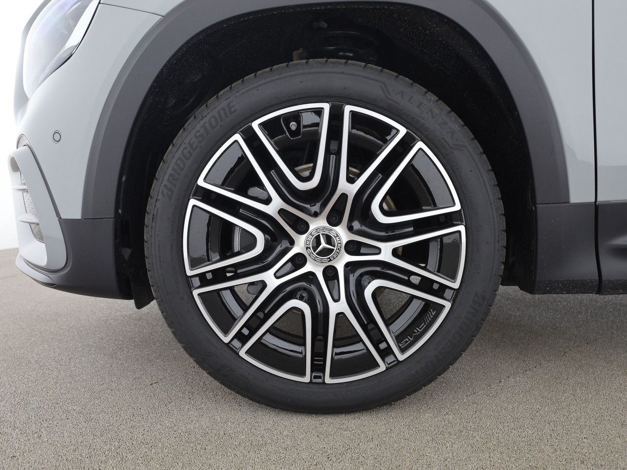 Mercedes-Benz GLB – Bild 16