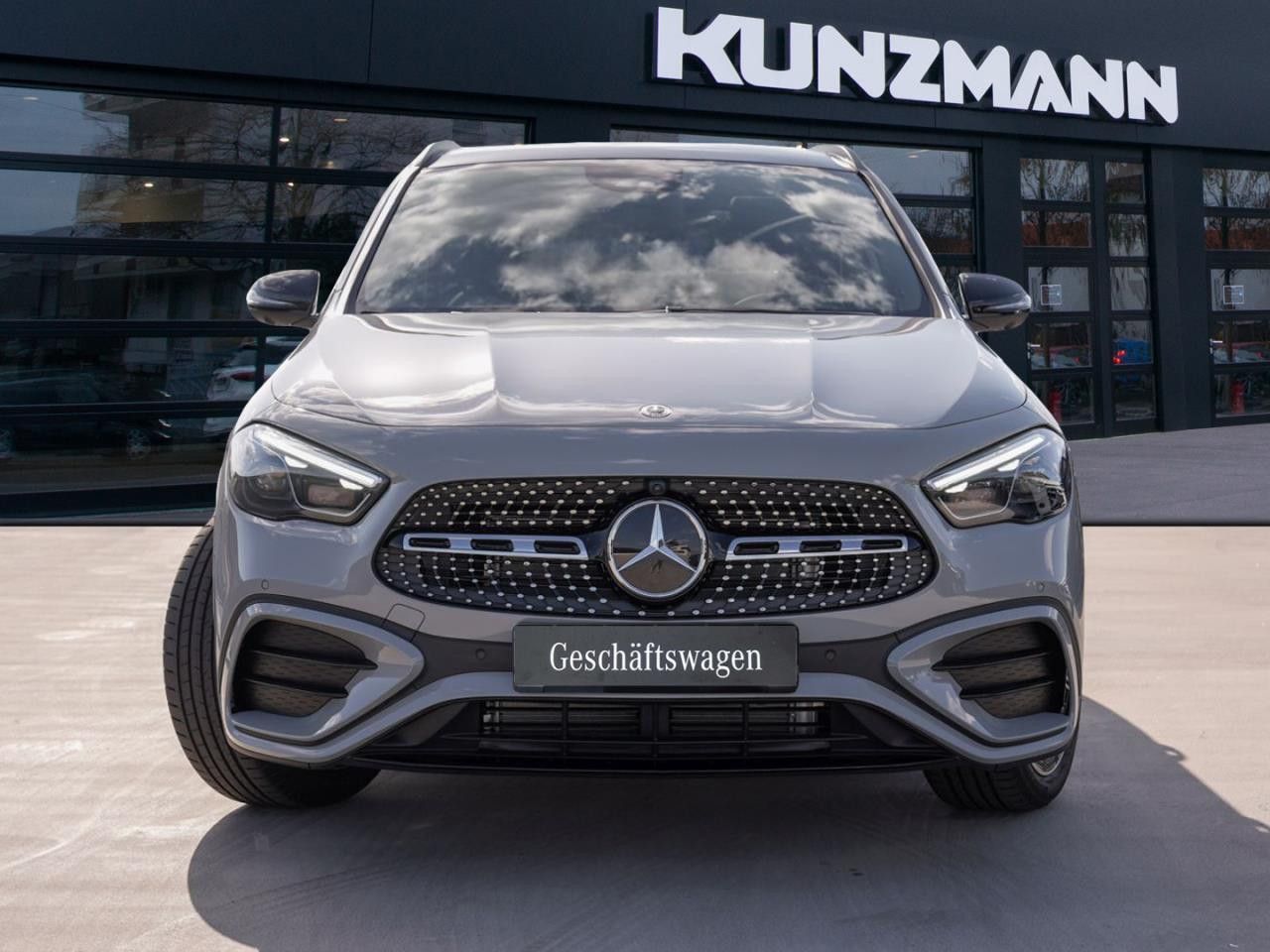 Mercedes-Benz GLA – Bild 2