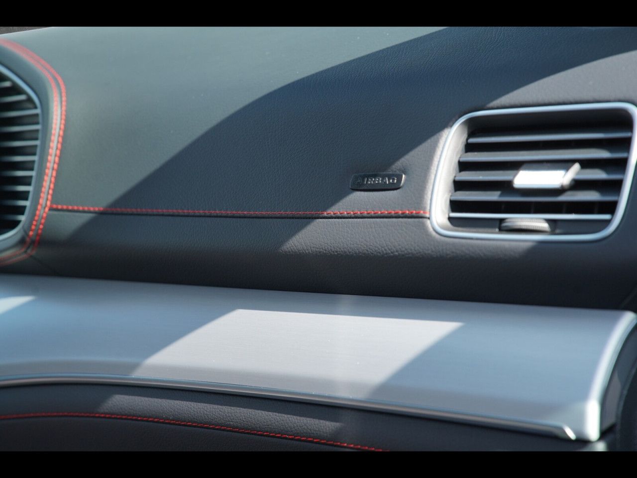 Fahrzeugbild 15 / 30