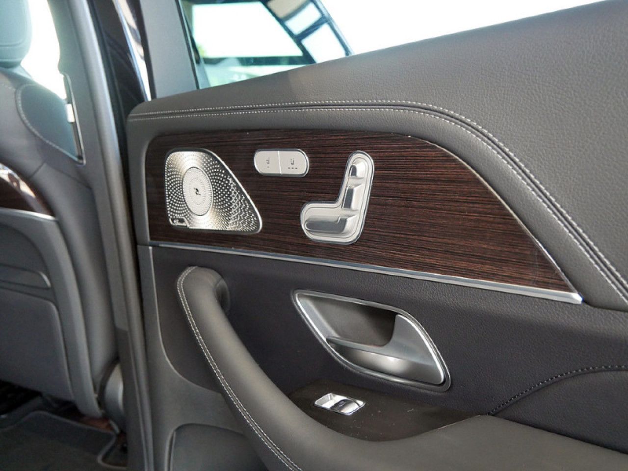 Mercedes-Benz GLS – Bild 9