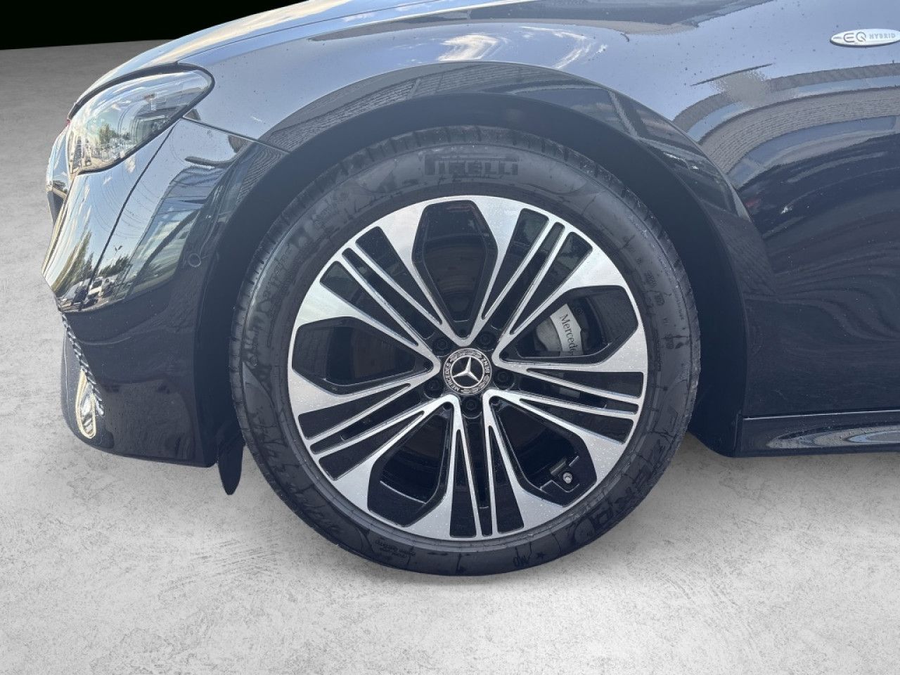 Mercedes-Benz E-Klasse – Bild 3