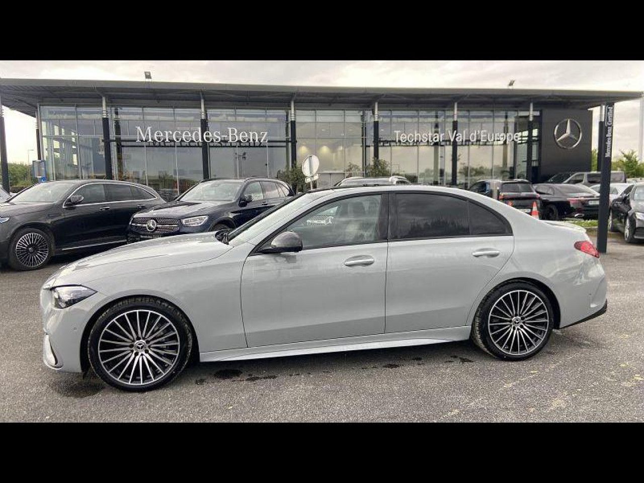 Photo du v&eacute;hicule 3 / 14