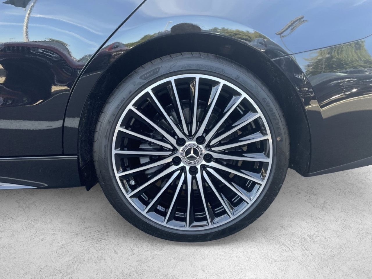 Mercedes-Benz C-Klasse – Bild 4