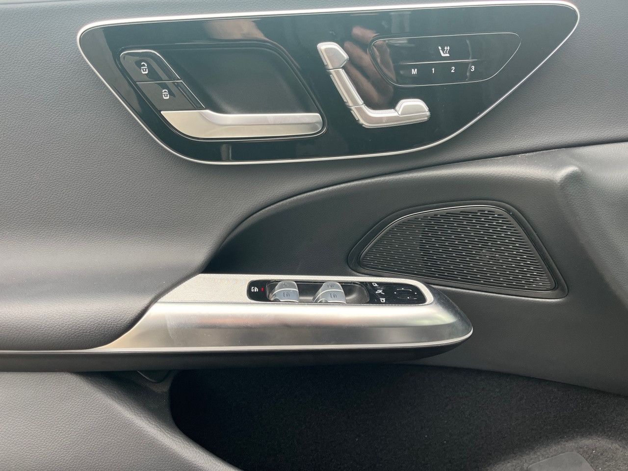 Fahrzeugbild 12 / 25