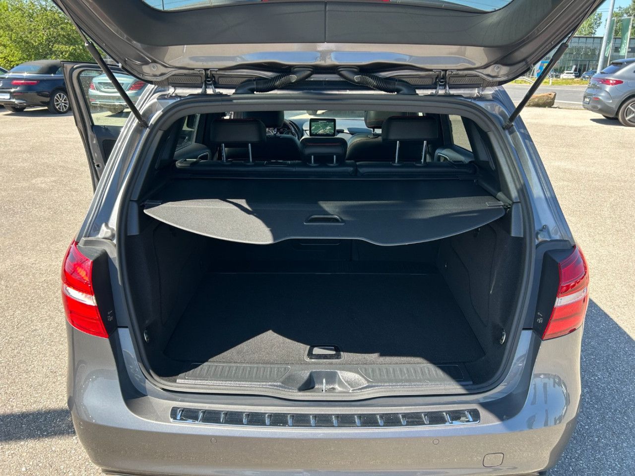 Fahrzeugbild 13 / 13