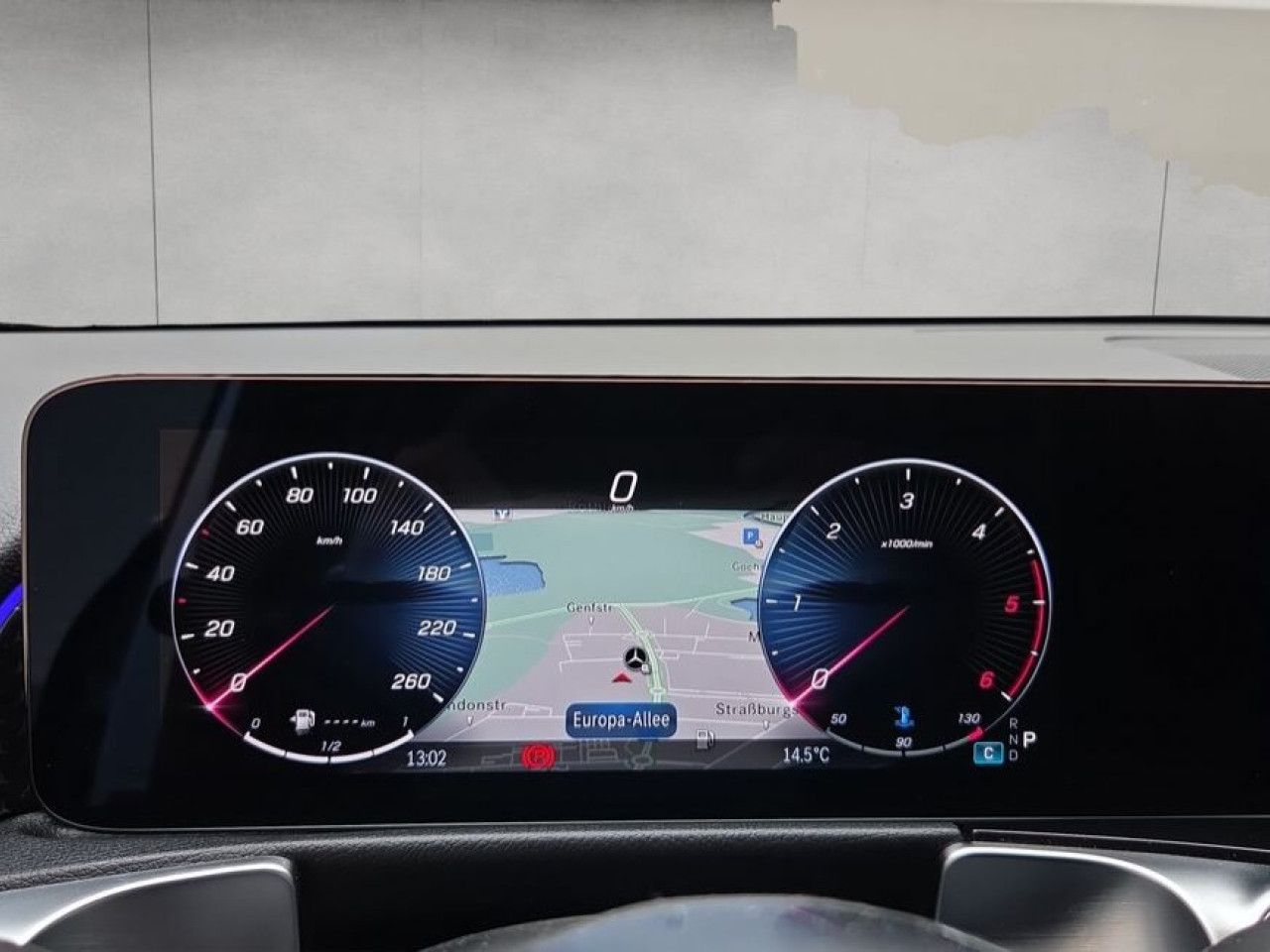 Mercedes-Benz GLB – Bild 12