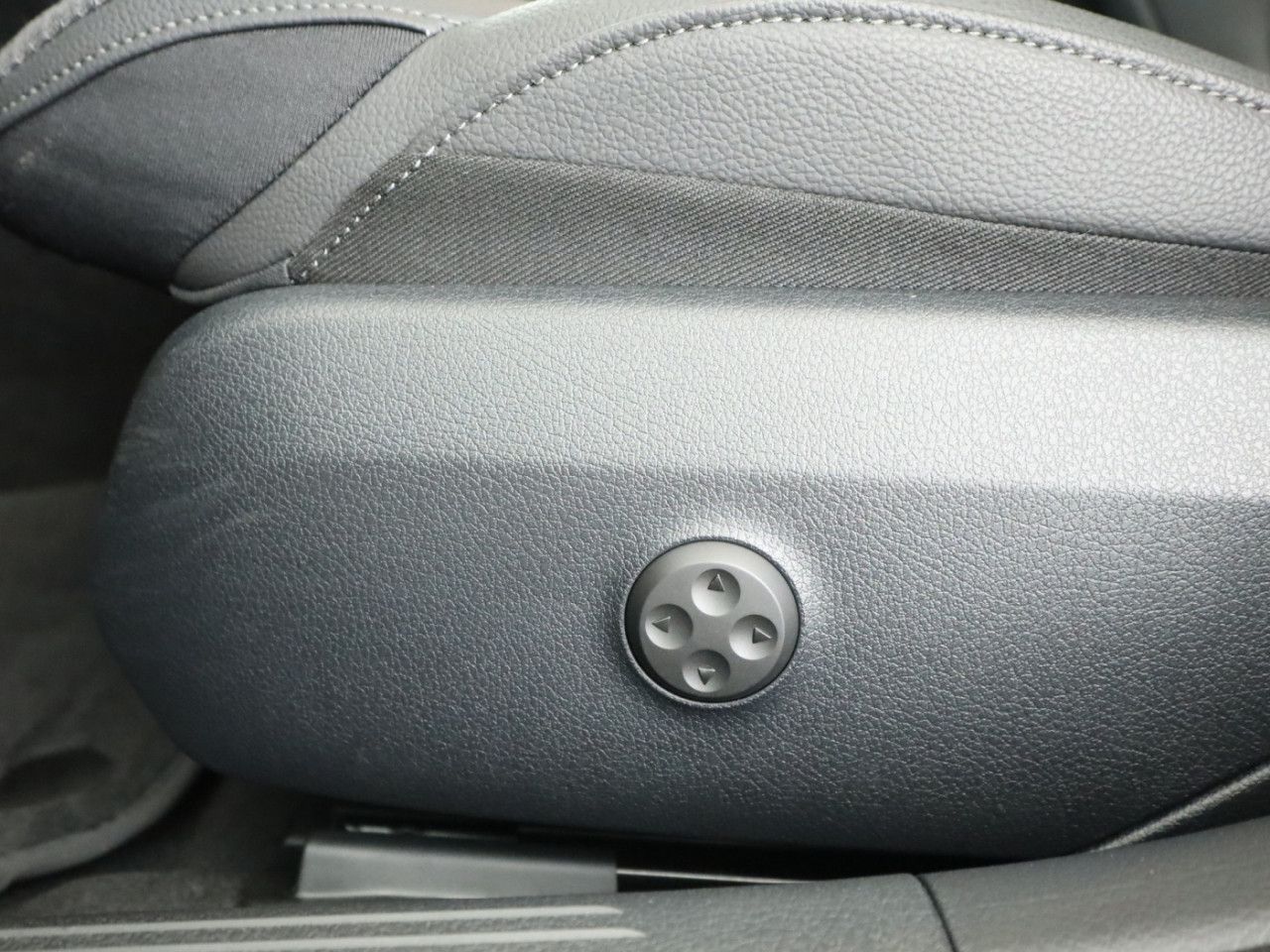 Mercedes-Benz C-Klasse – Bild 27