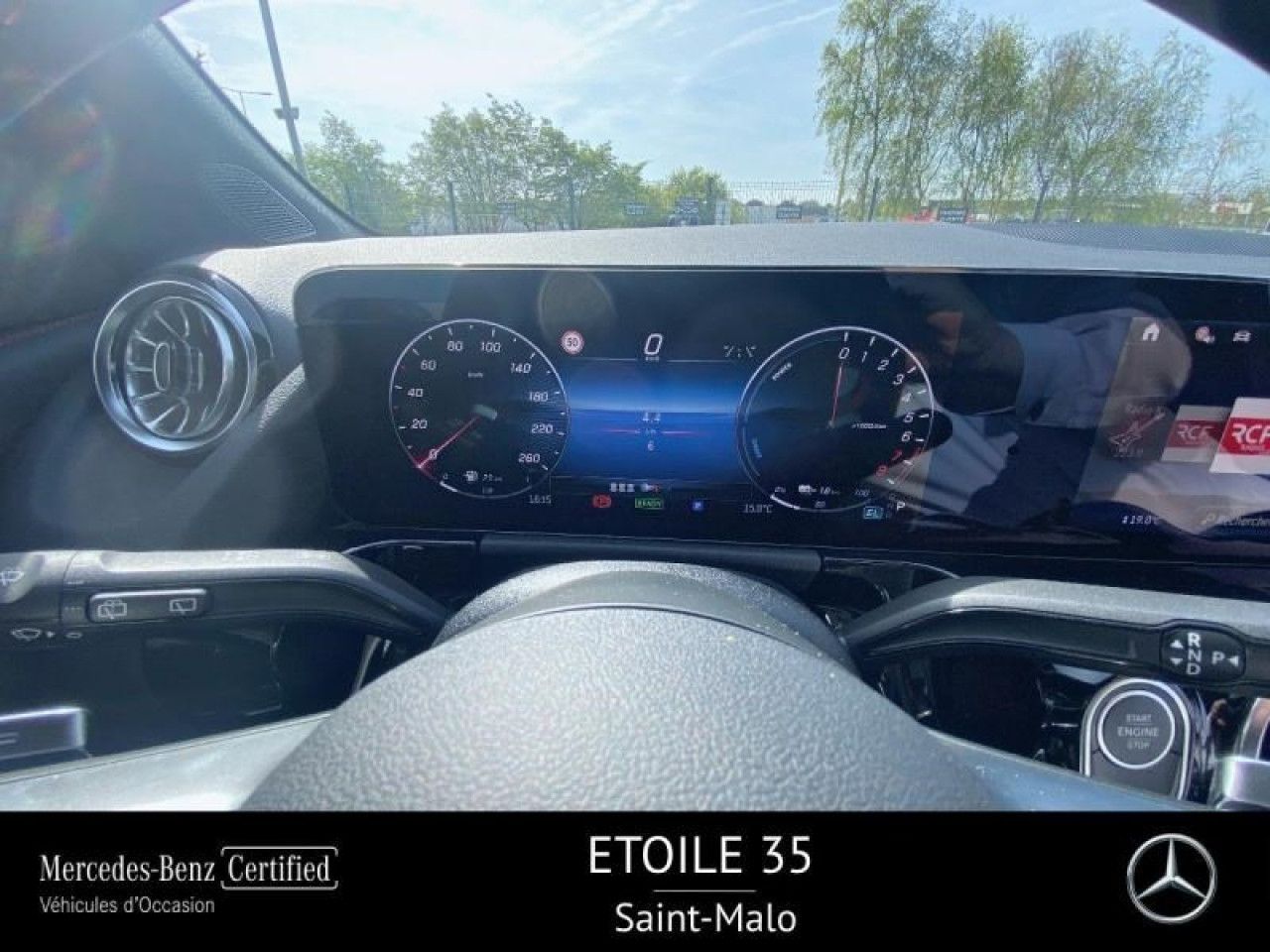 Photo du véhicule 9 / 18