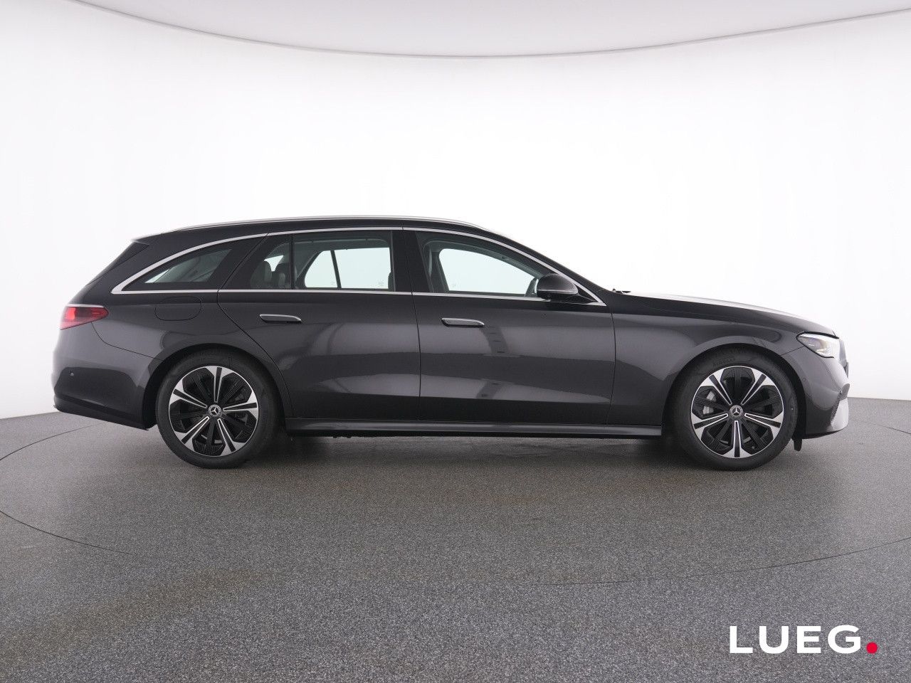 Mercedes-Benz E-Klasse – Bild 11