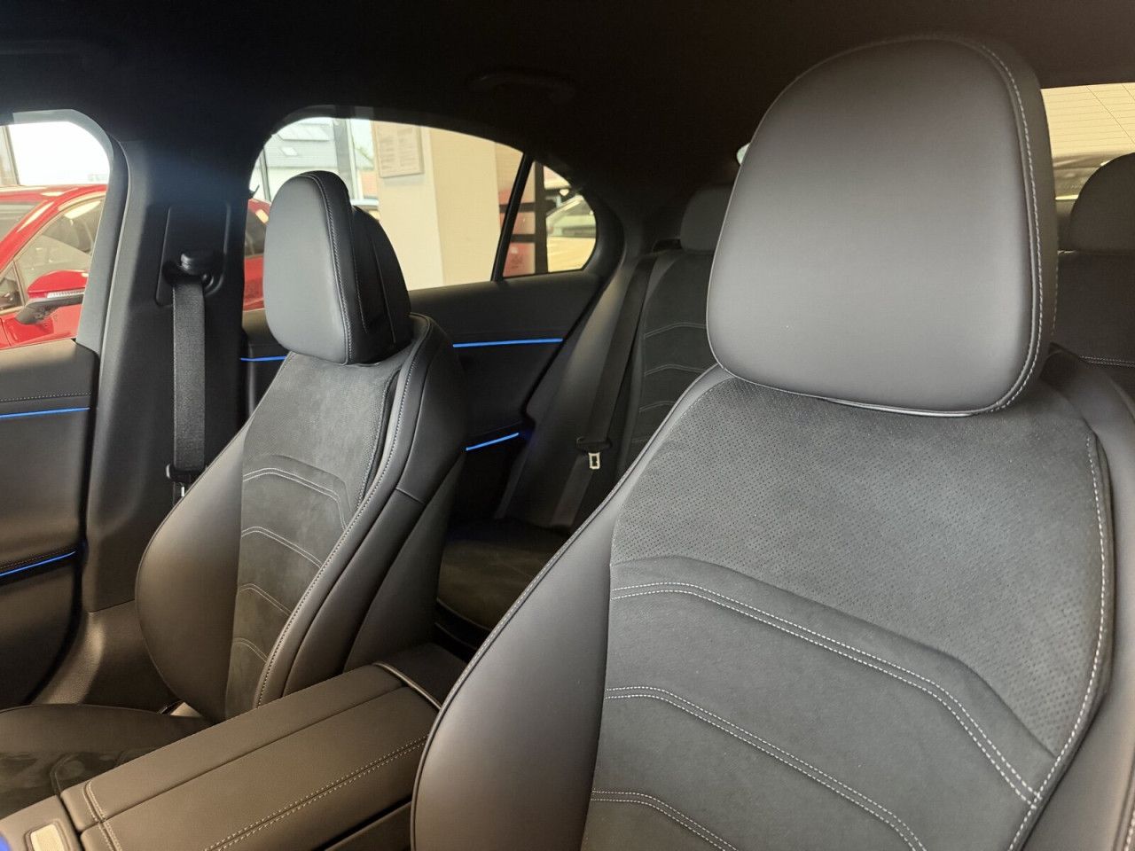 Mercedes-Benz E-Klasse – Bild 15