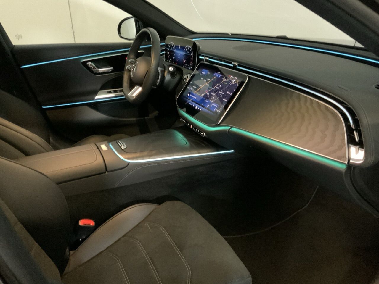 Mercedes-Benz E-Klasse – Bild 15