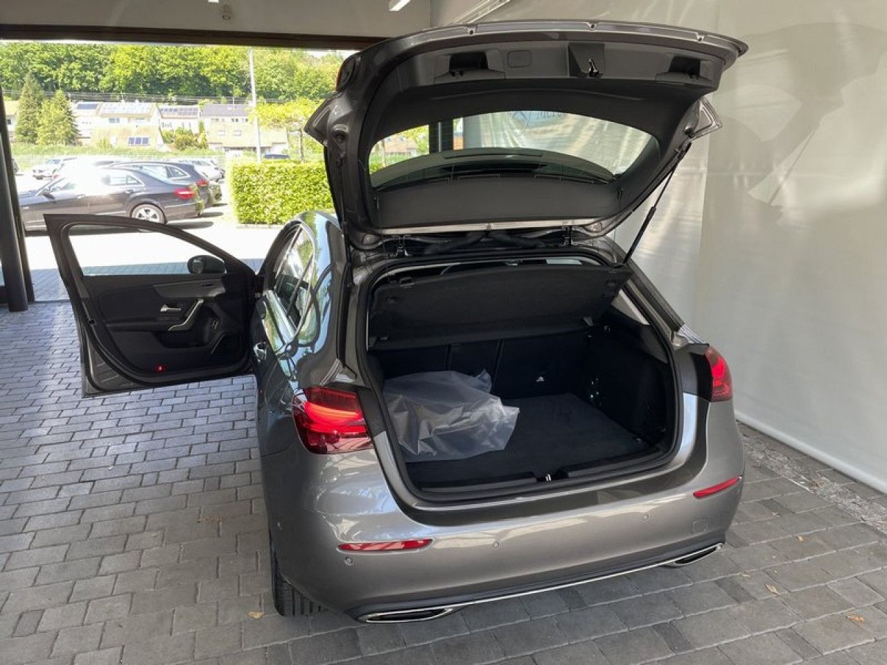Fahrzeugbild 9 / 10