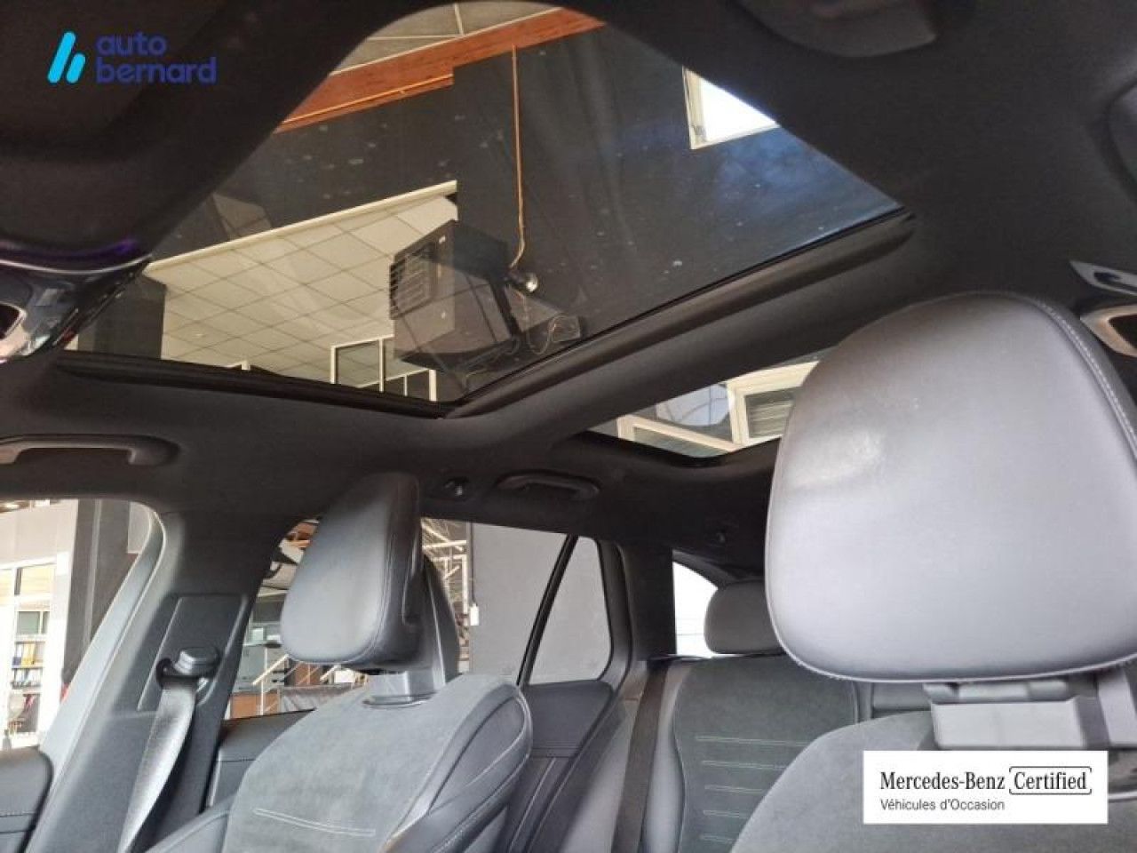 Photo du v&eacute;hicule 17 / 18