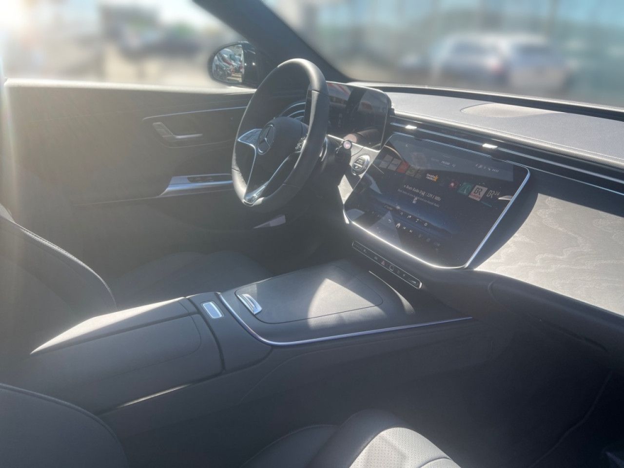 Mercedes-Benz E-Klasse – Bild 8