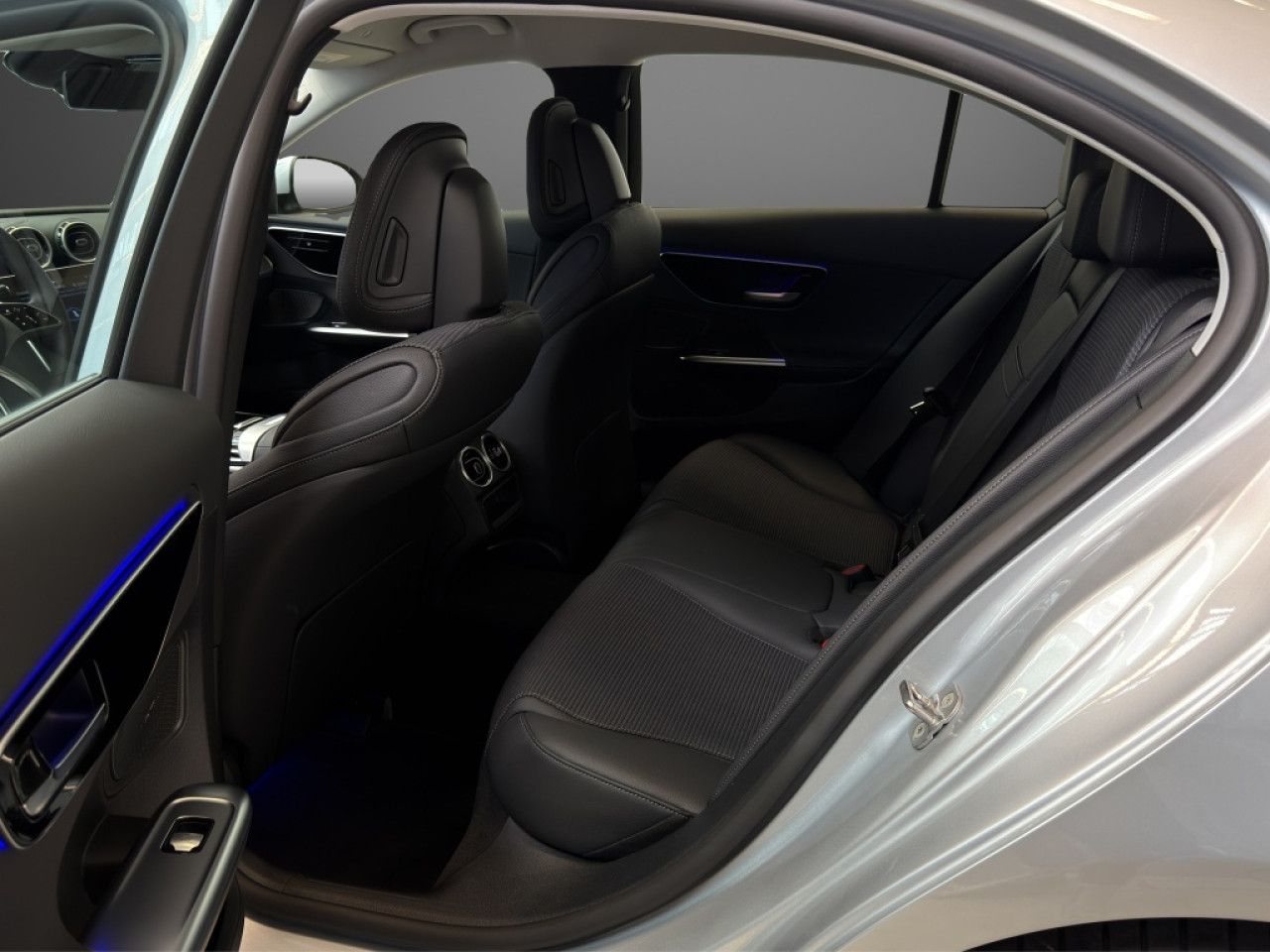 Mercedes-Benz C-Klasse – Bild 8