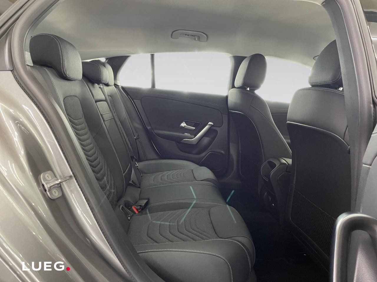 Fahrzeugbild 12 / 17