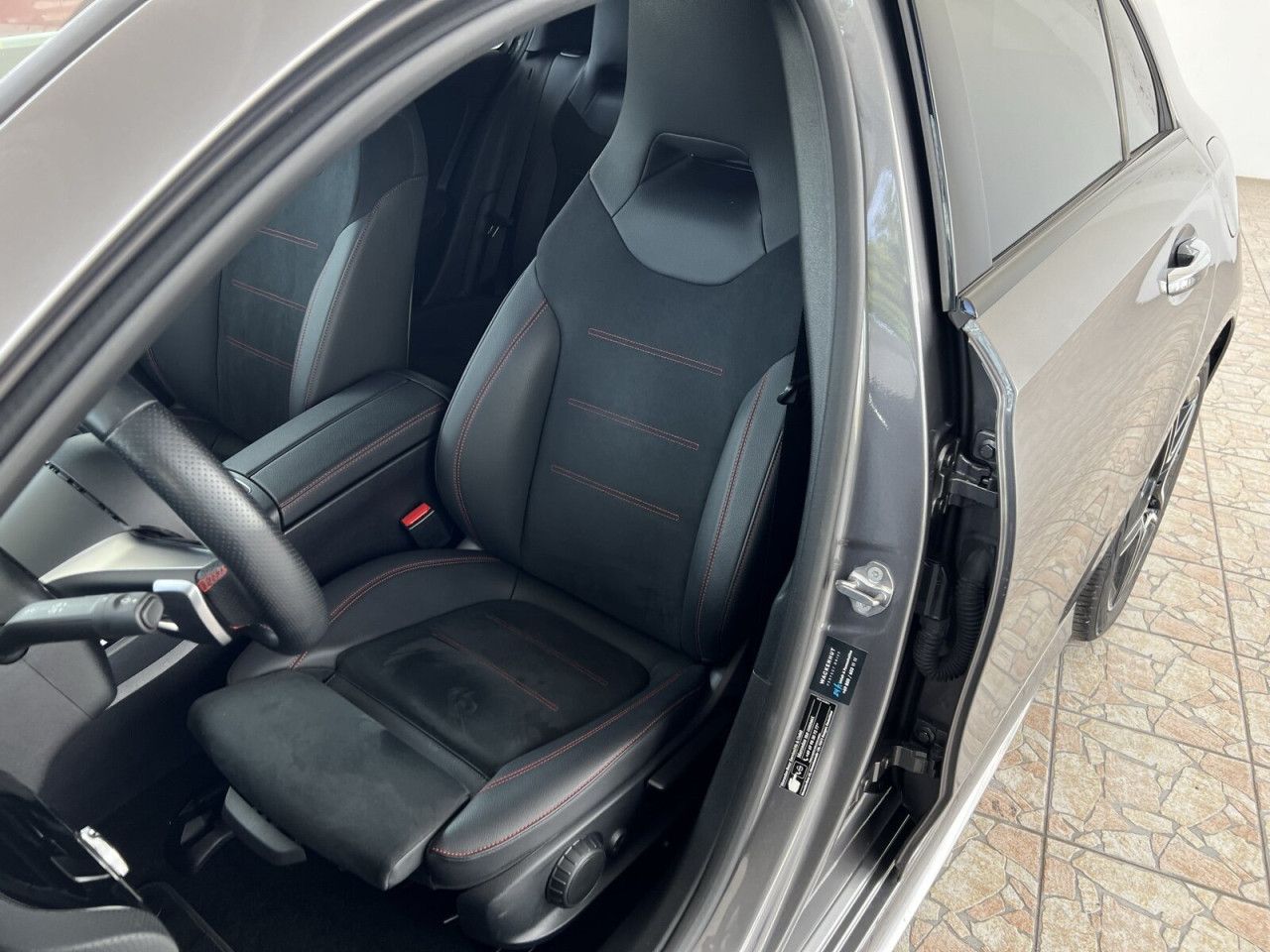Mercedes-Benz A-Klasse – Bild 10