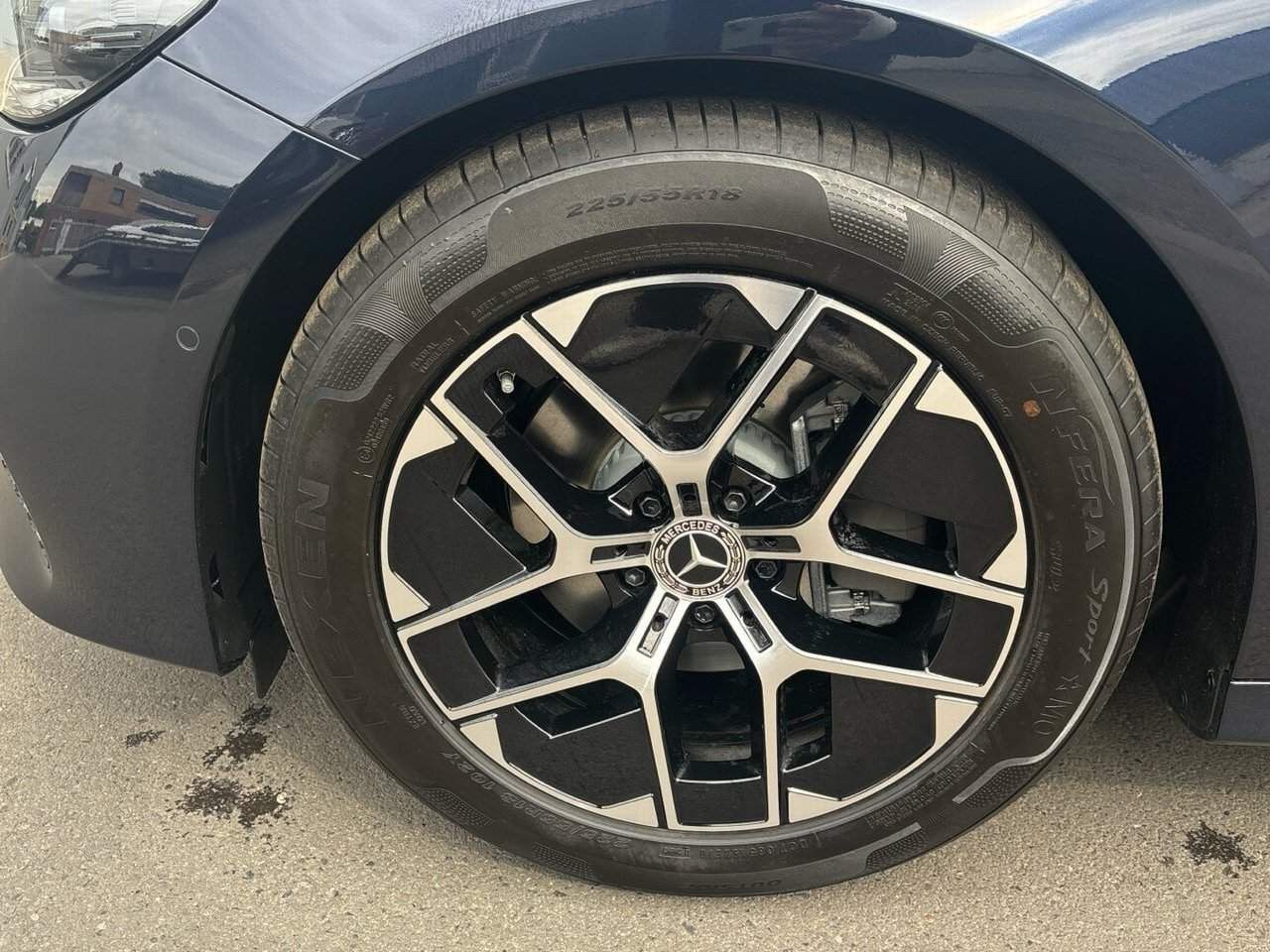 Mercedes-Benz E-Klasse – Bild 7