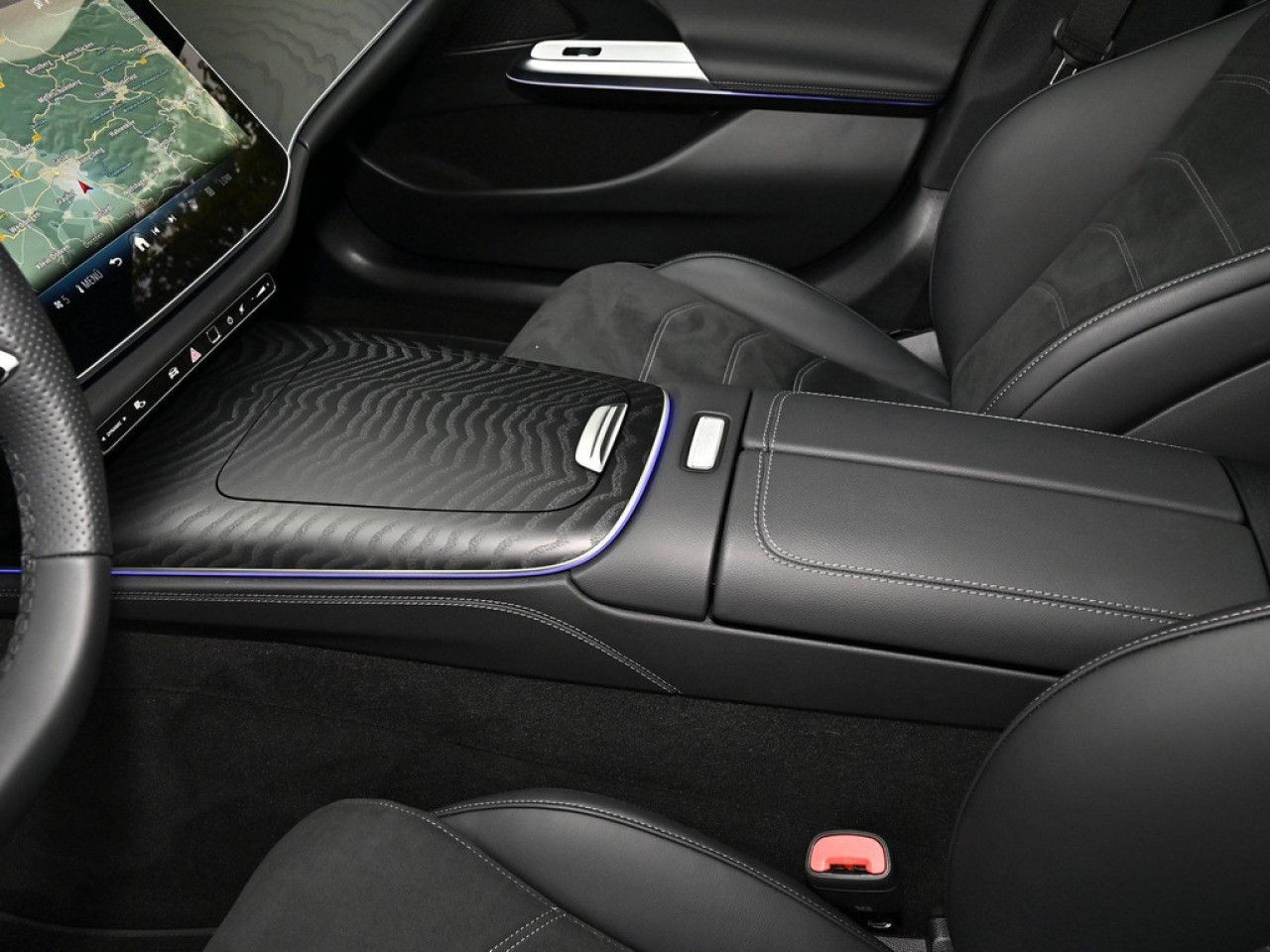 Mercedes-Benz E-Klasse – Bild 13