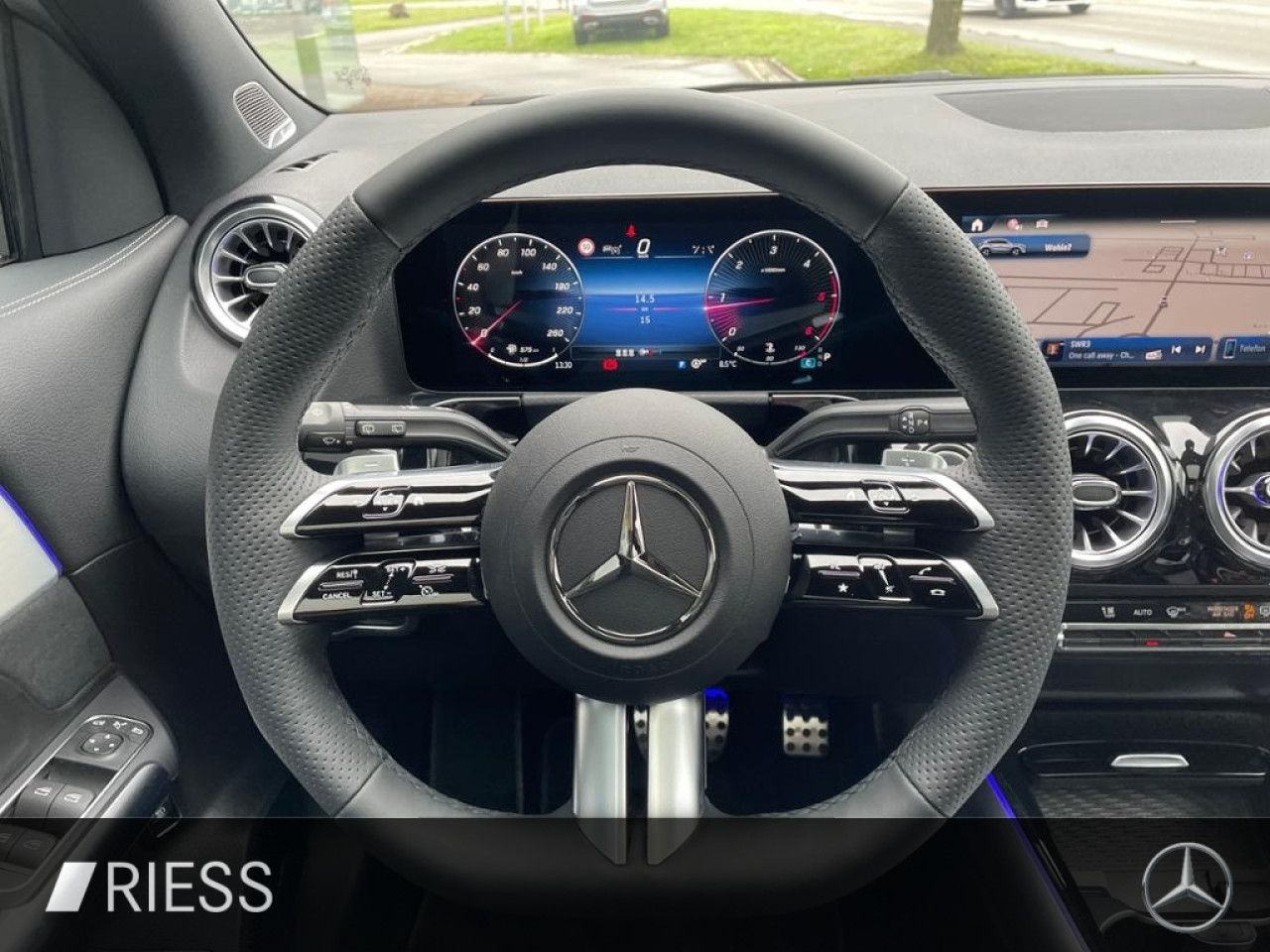 Mercedes-Benz GLA – Bild 12