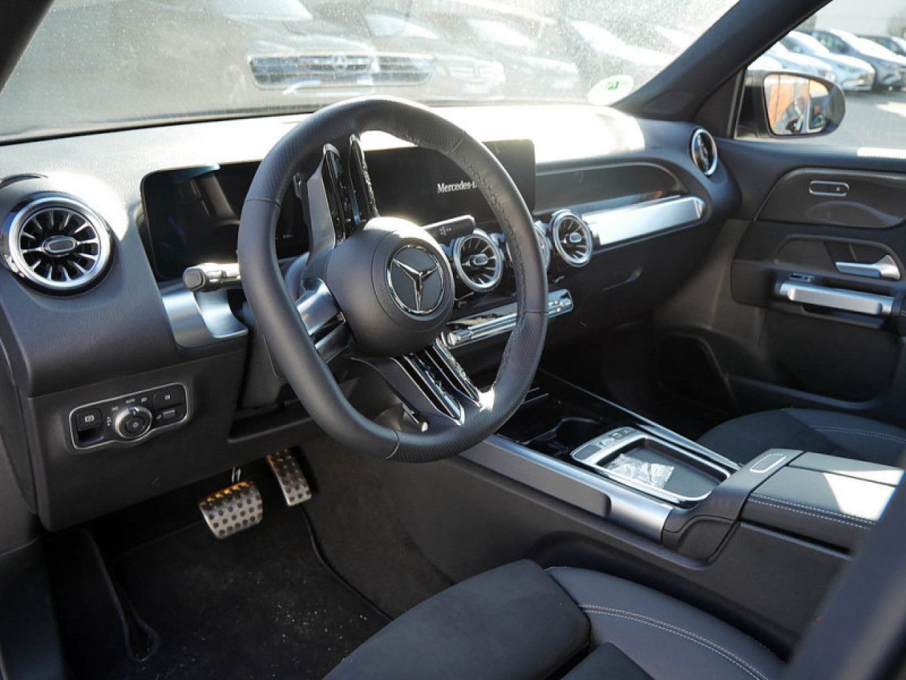 Mercedes-Benz GLB – Bild 12